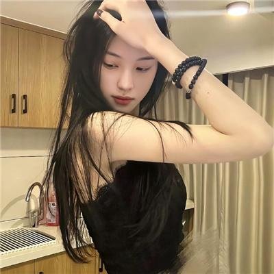 葛妮斯派特洛之风情万种
